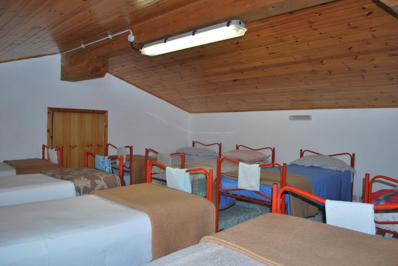 Rifugio Malga Grasia Caprizi Eksteriør billede